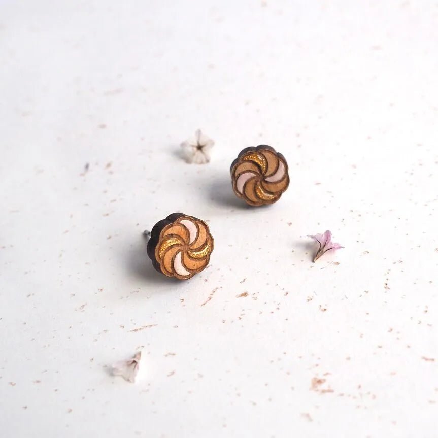 Boucles d'oreilles en bois fait main rosy