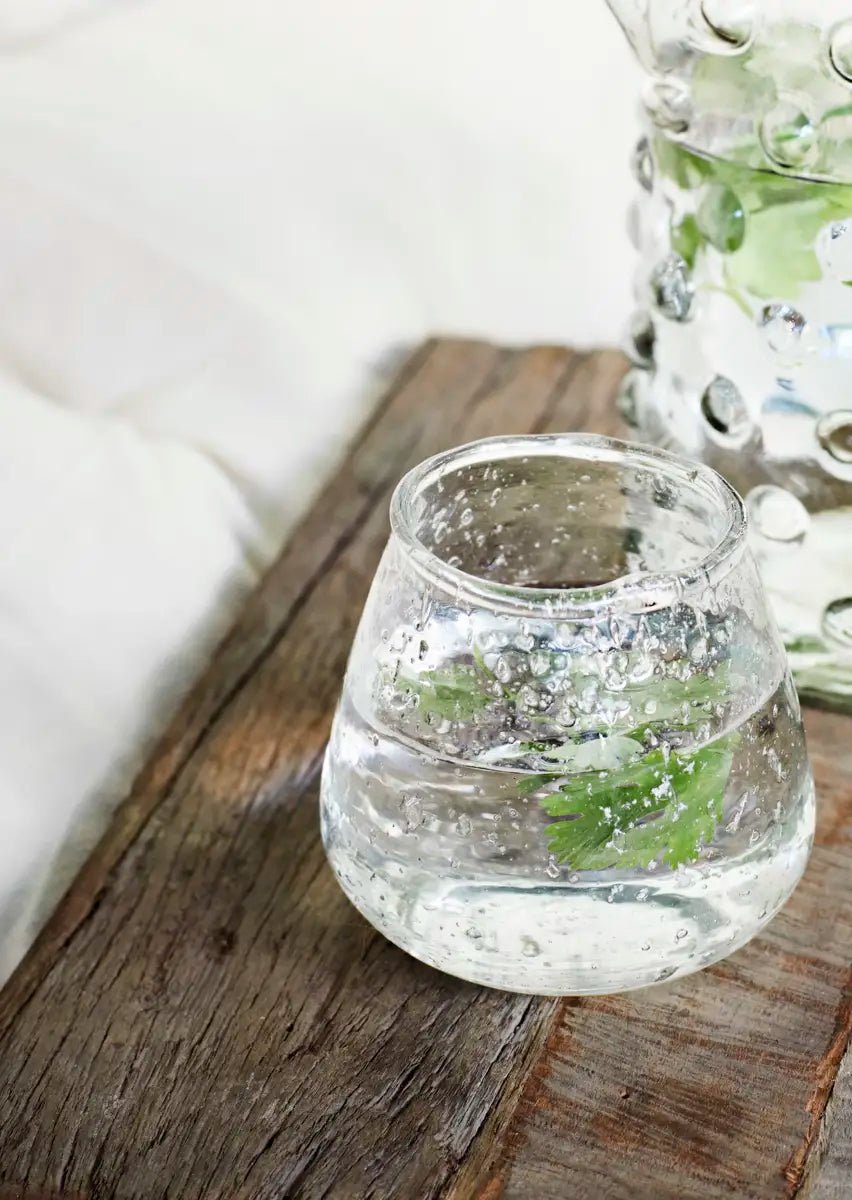 CARAFE À EAU EN VERRE POIS EN RELIEF - Madam Stoltz - Lili Margaret