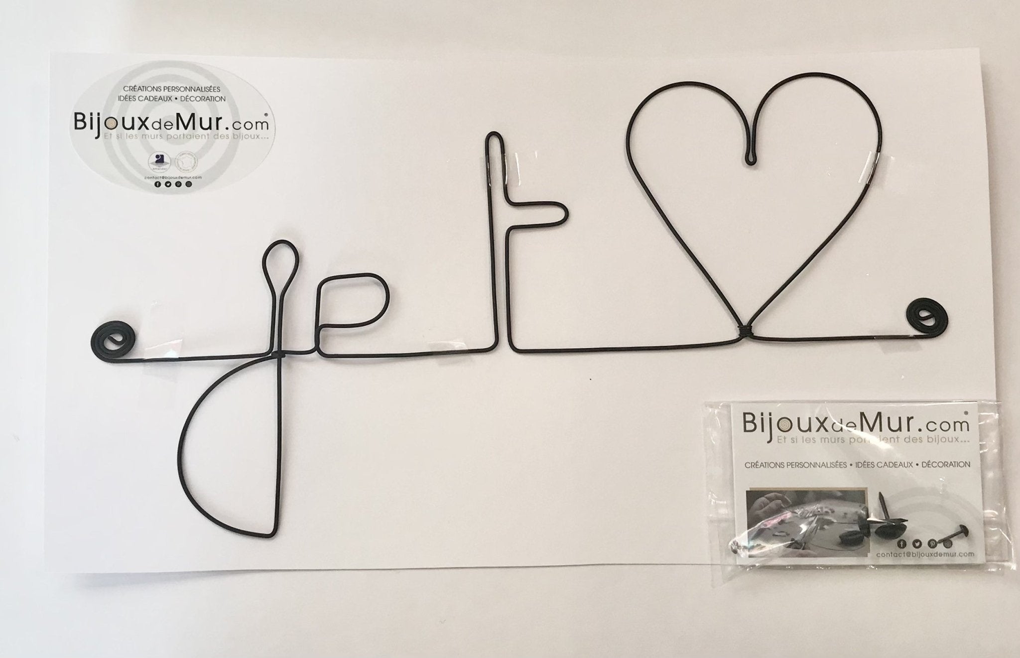 DÉCORATION MURALE EN FIL DE FER MESSAGE DAMOUR "JE TAIME" - Bijoux de Mur - Lili Margaret