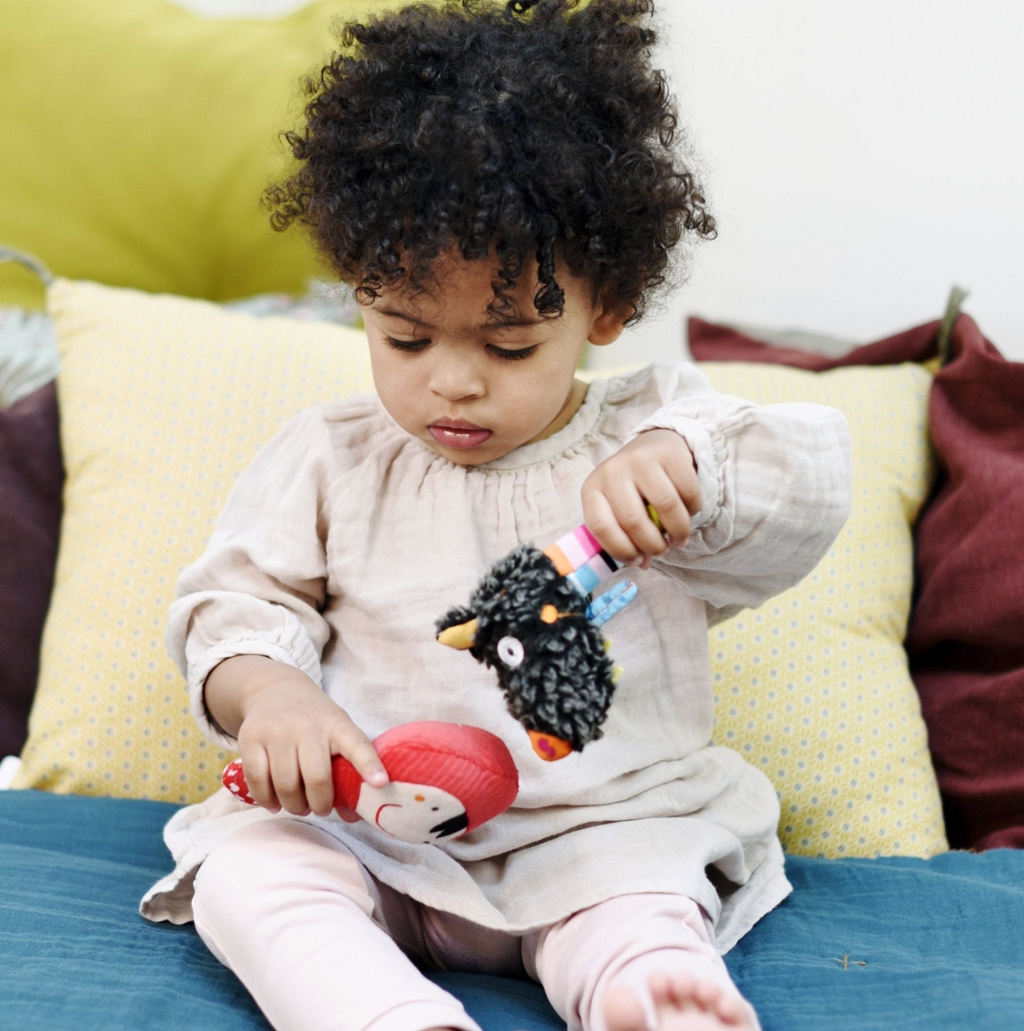 HOCHETS MARACAS EN TISSU LOULOUP ET CHAPERON - Ebulobo - Lili Margaret