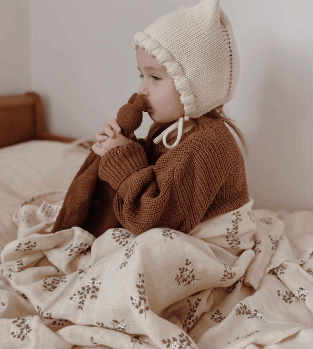 LANGE BÉBÉ COTON BIO FLEURS DE HOUX - Main sauvage - Lili Margaret