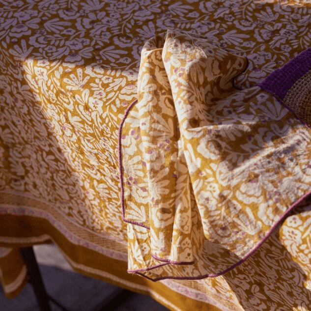 Nappe bohème imprimée fleurs indiennes Iris Olive - bonheur du jour - Lili Margaret
