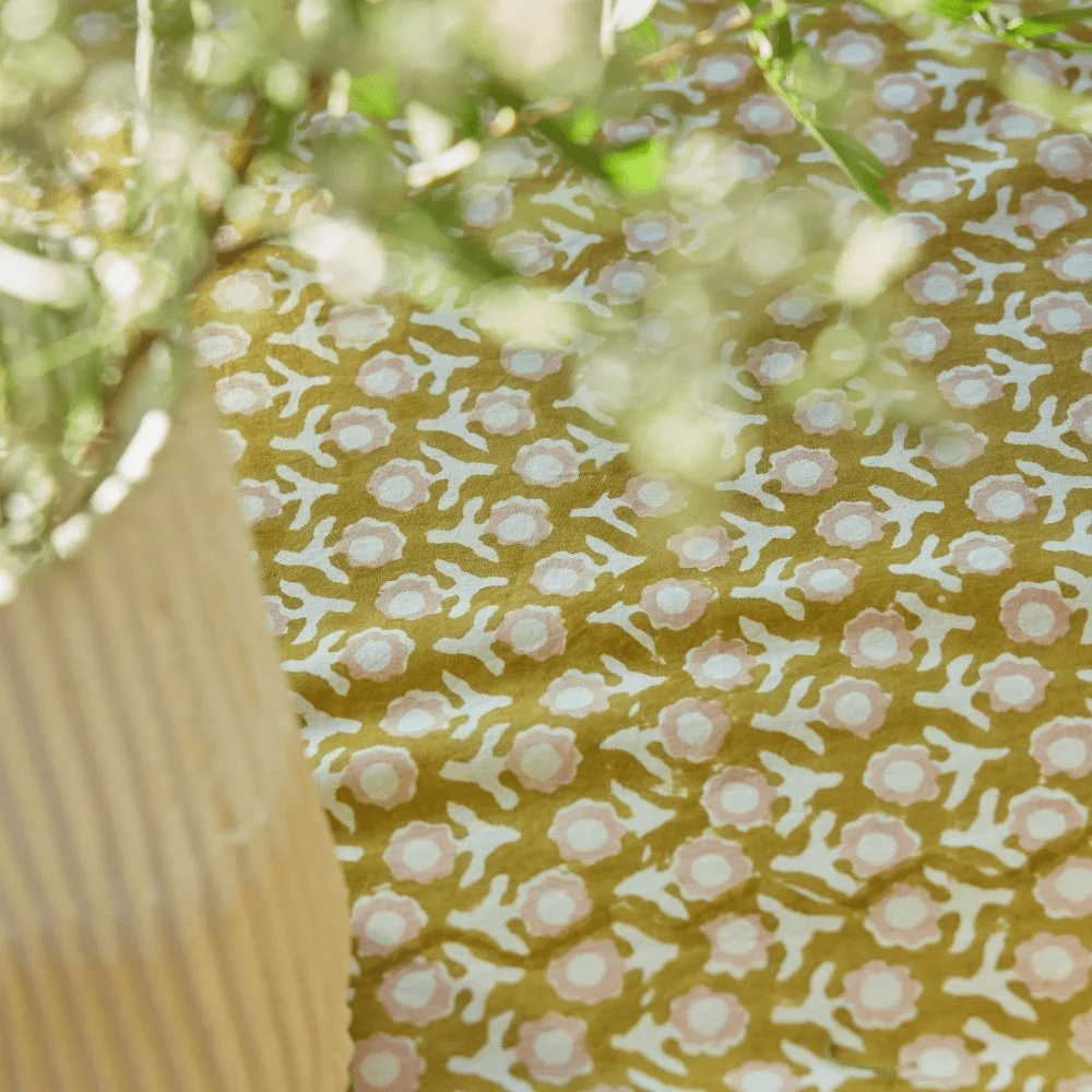 Nappe fleurs indiennes Isha olive - Bonheur du Jour - Lili Margaret