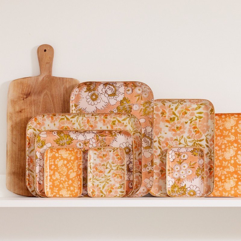 Petit plateau en métal émaillé arushi pumpkin - bonheur du jour