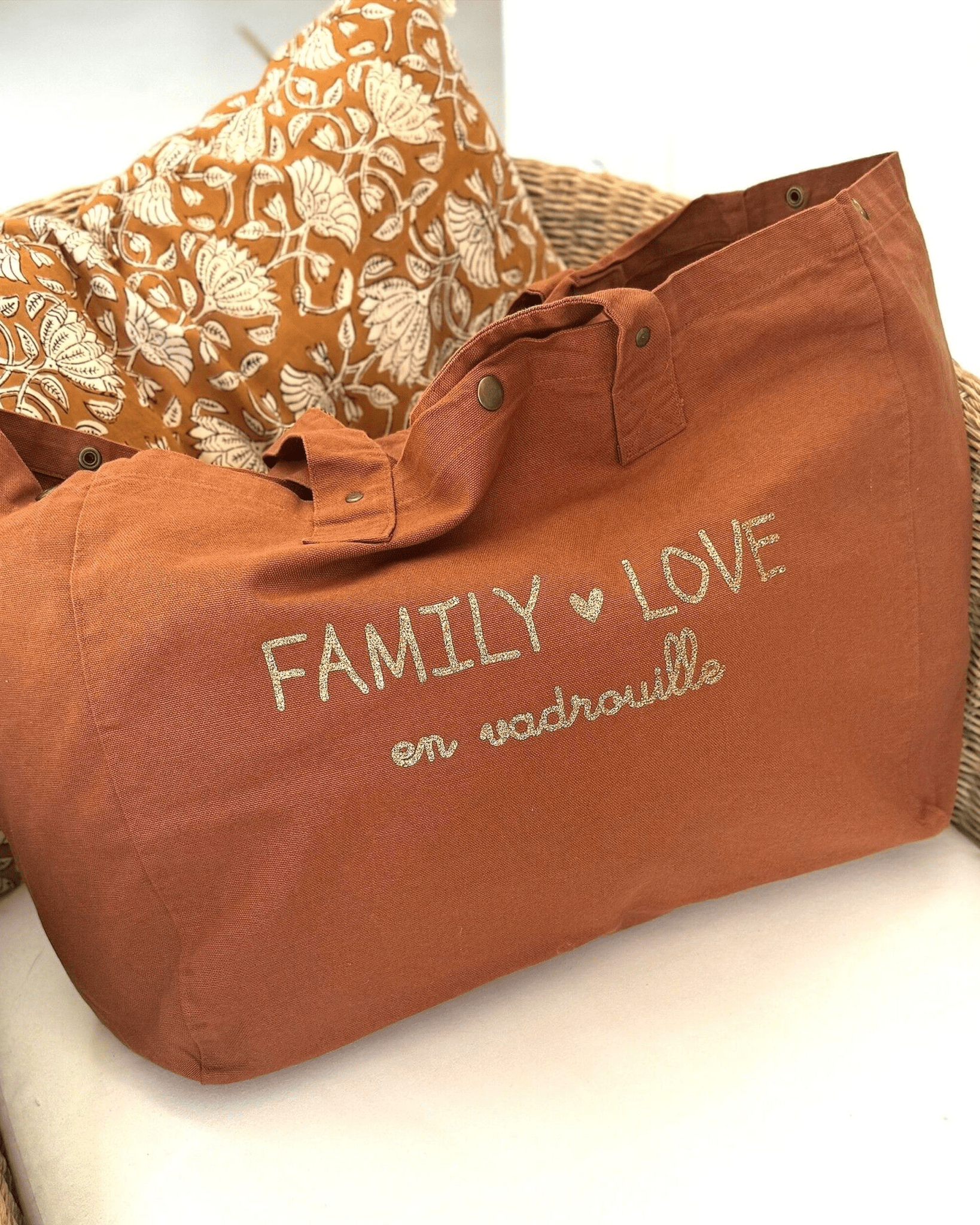 Sac cabas en toile caramel " Family Love " - marcel et lily - Lili Margaret