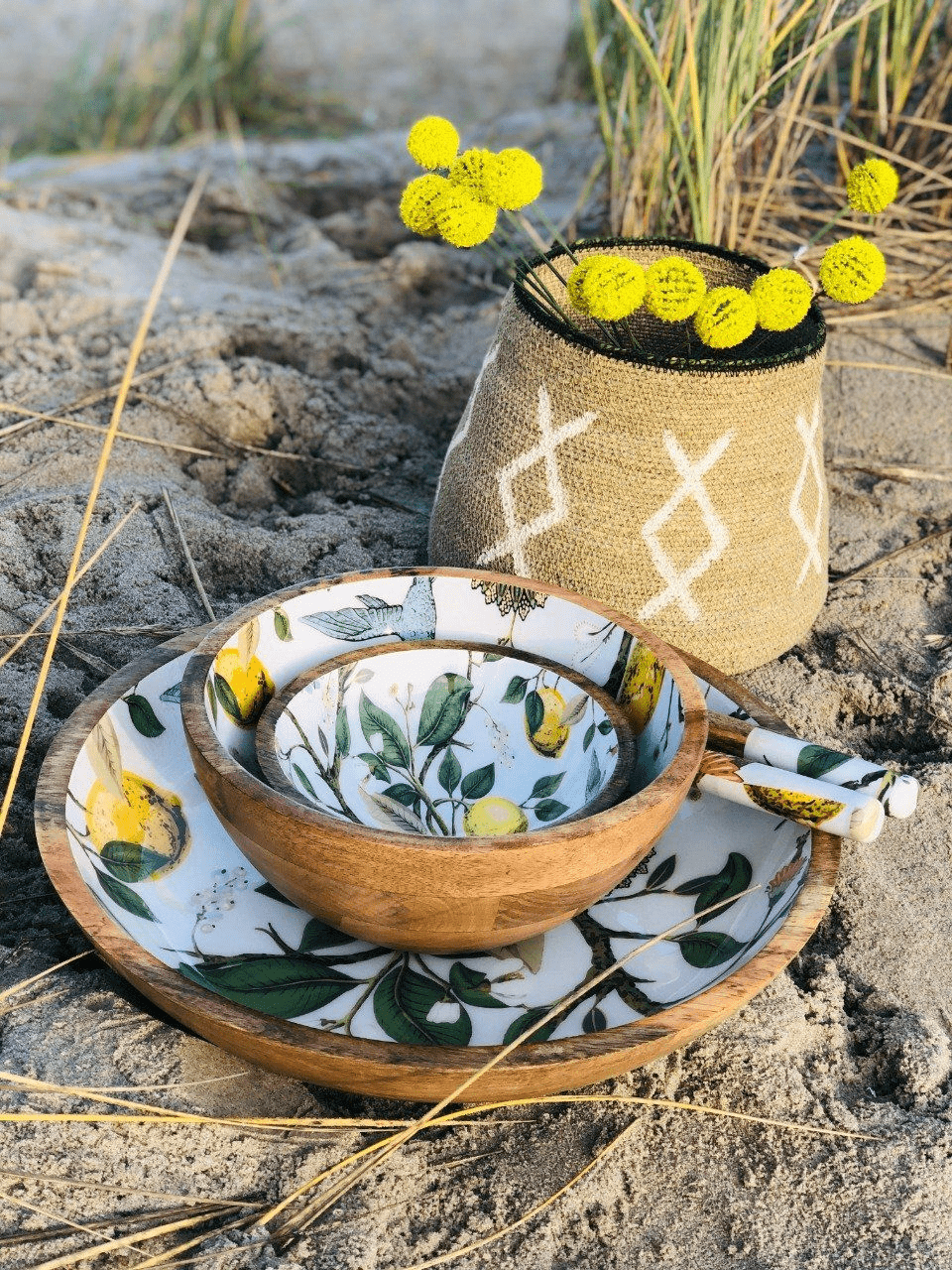 SALADIER BOIS DE MANGUIER Lemon Bird - By Room - Lili Margaret