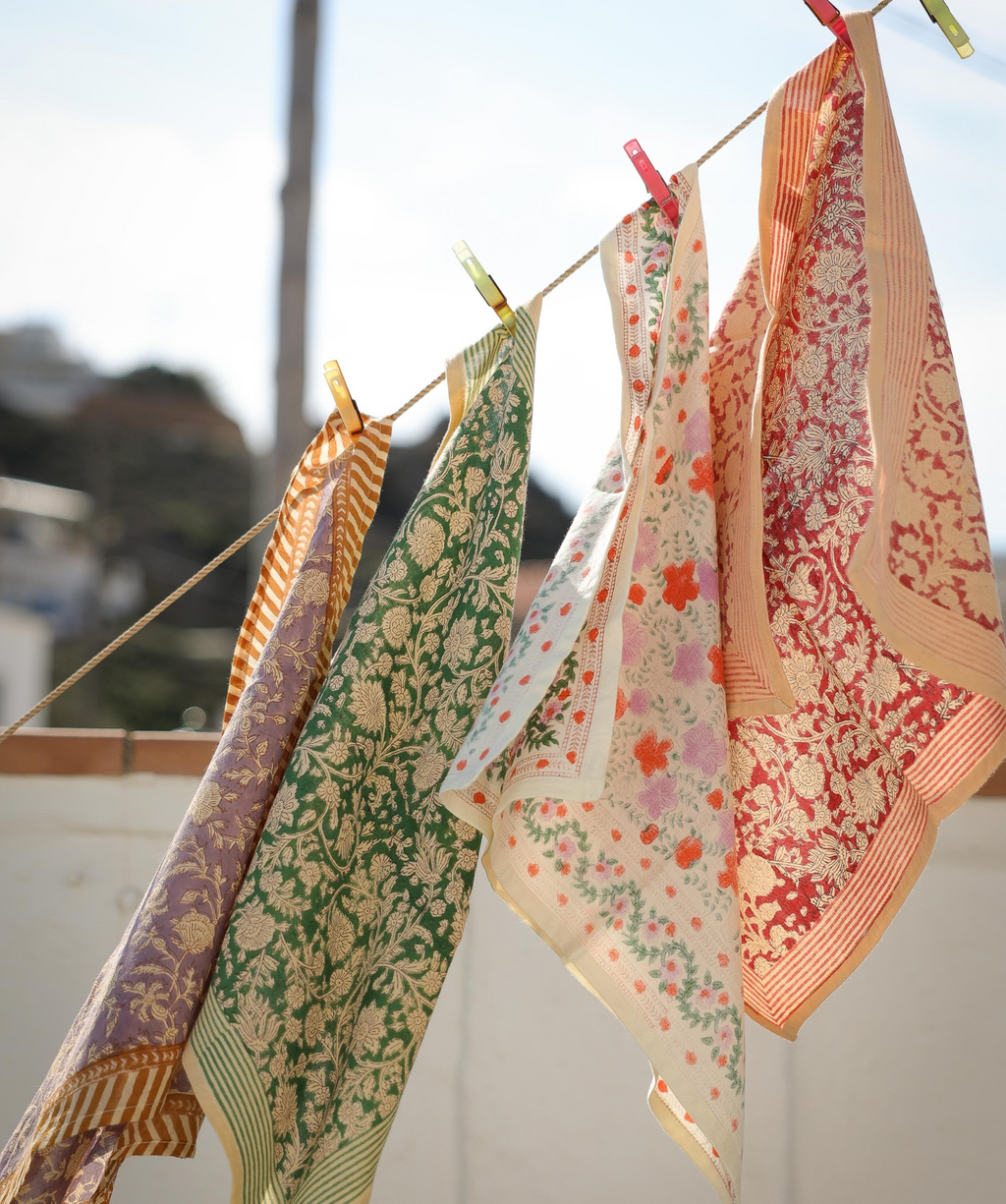 Foulard petit format Anjali Cerise