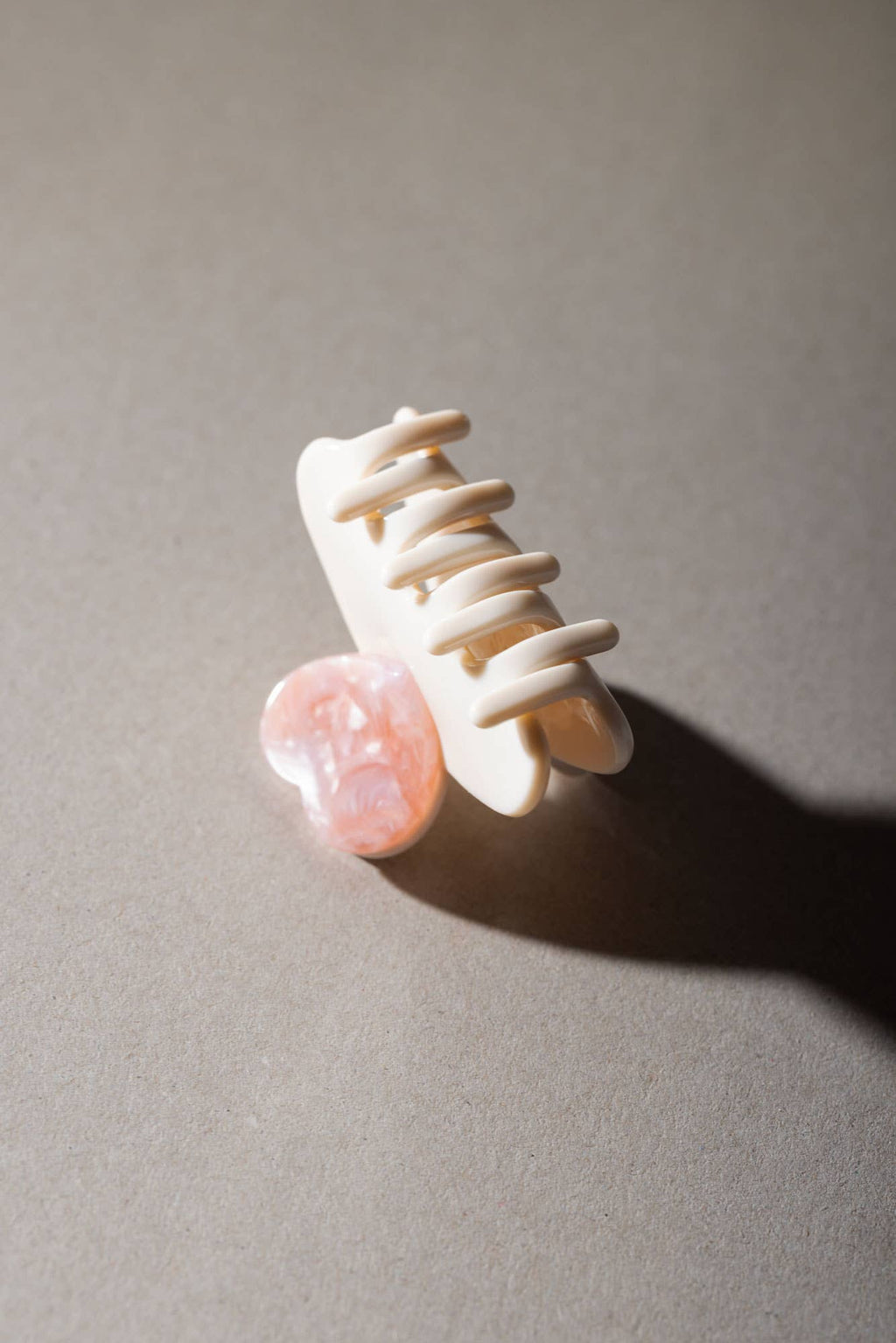 Pince à cheveux cœur Luv blush – Sasstie – vue 4