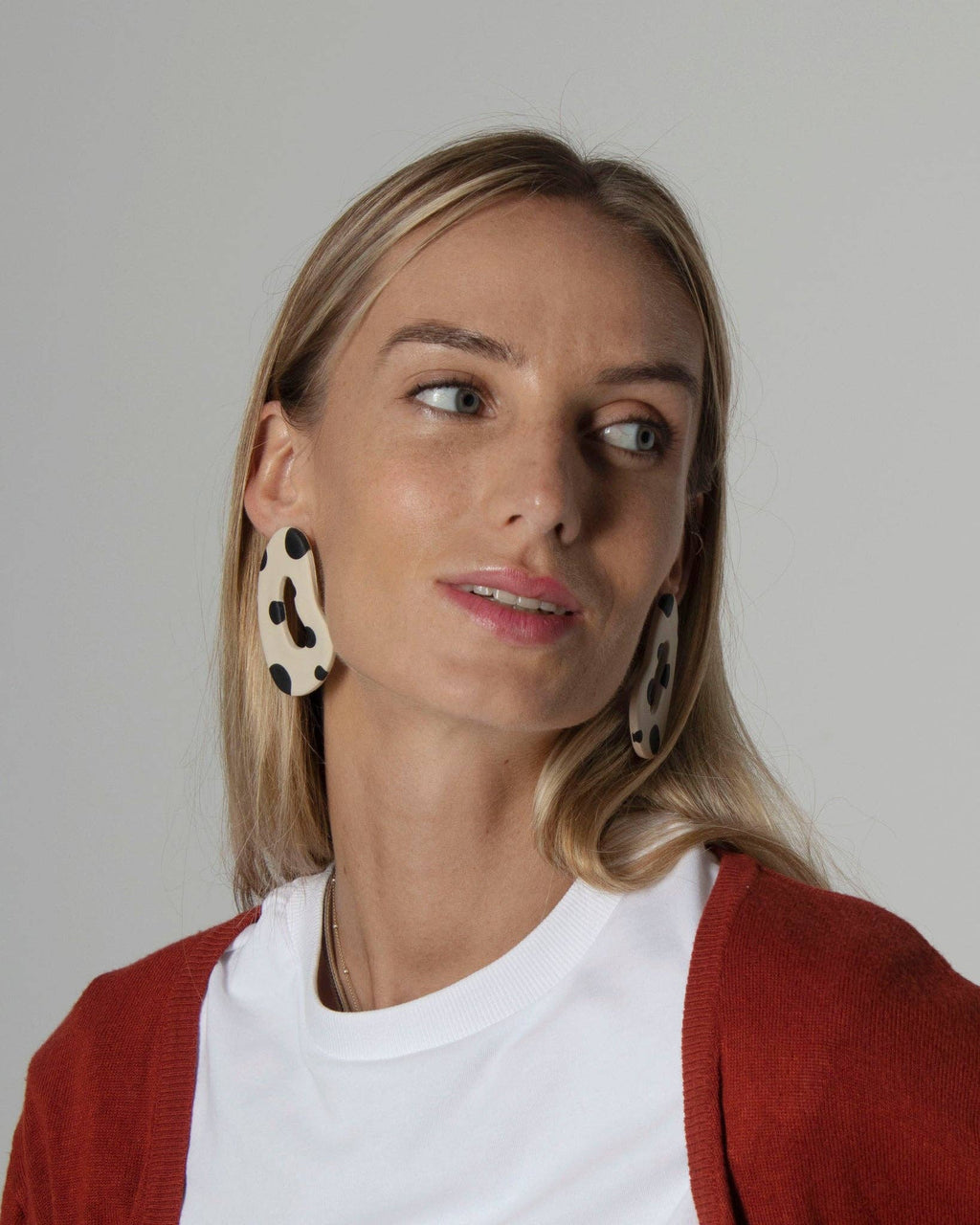 Boucles d’oreilles léopard écru et noir