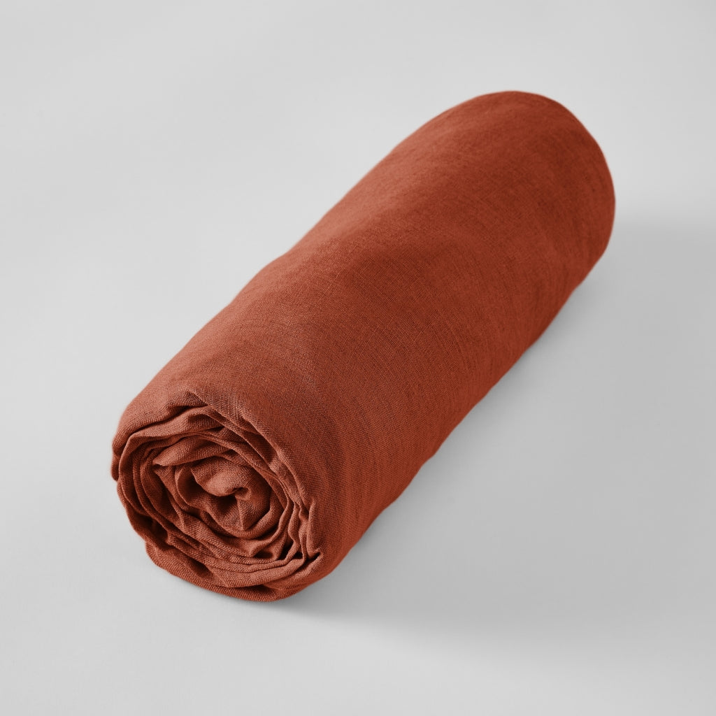 Drap-housse en lin lavé Soline Paprika - L’Effet Papillon