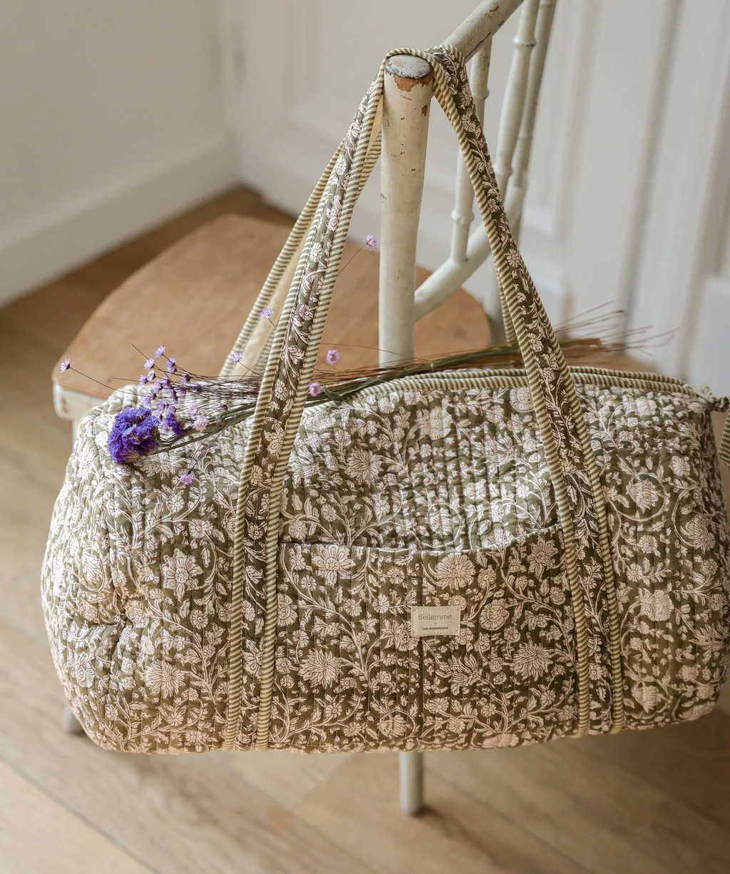 Sac week-end matelassé Anjali Kaki