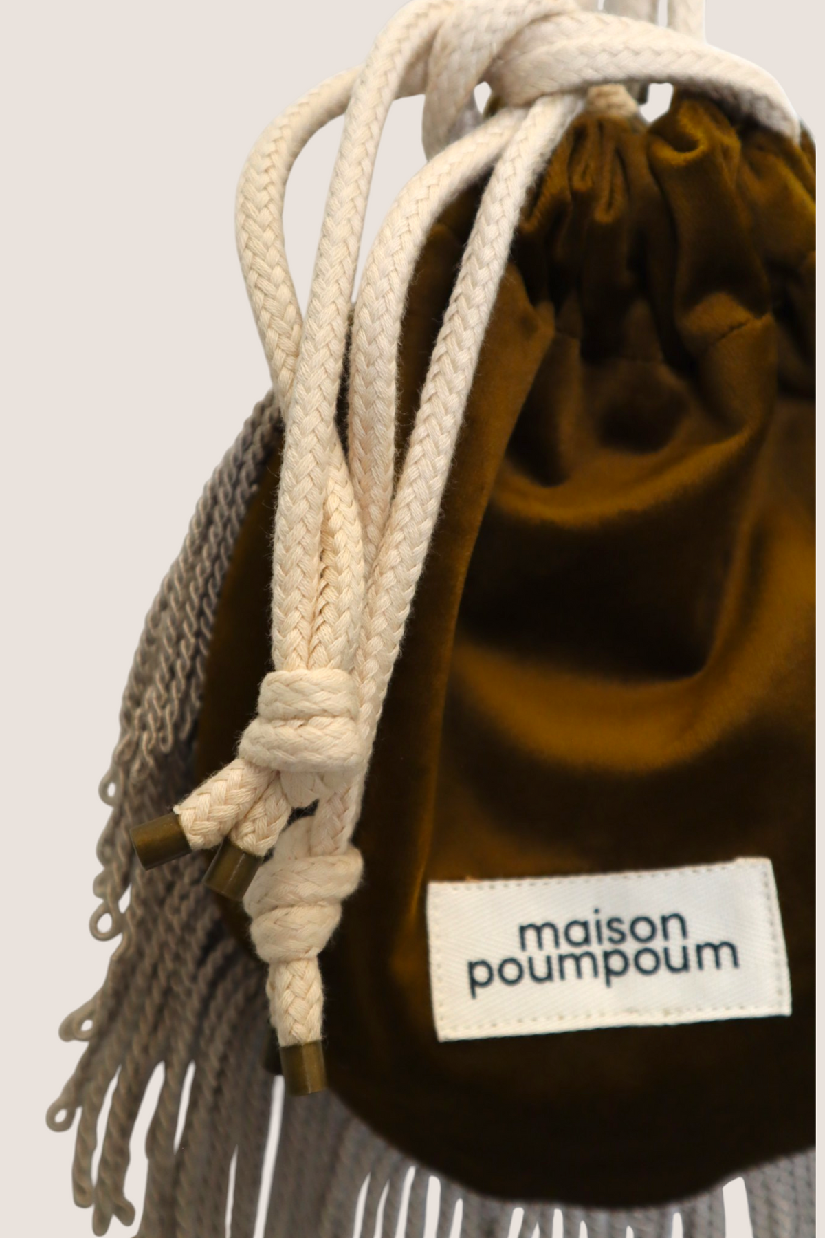 Mini sac bourse Le Groom Velours Bronze à franges - vue 3