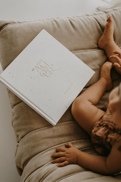 Album de naissance &quot;Petit amour&quot; - Zakuw - Lili Margaret