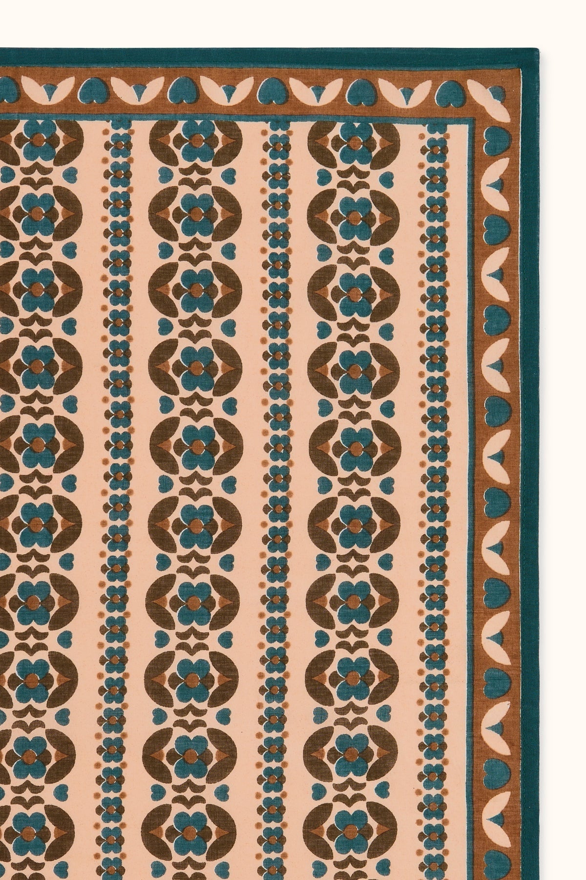 Foulard fleuri en voile de coton Falala – Fado Macadamia – Apaches Collections – vue 4