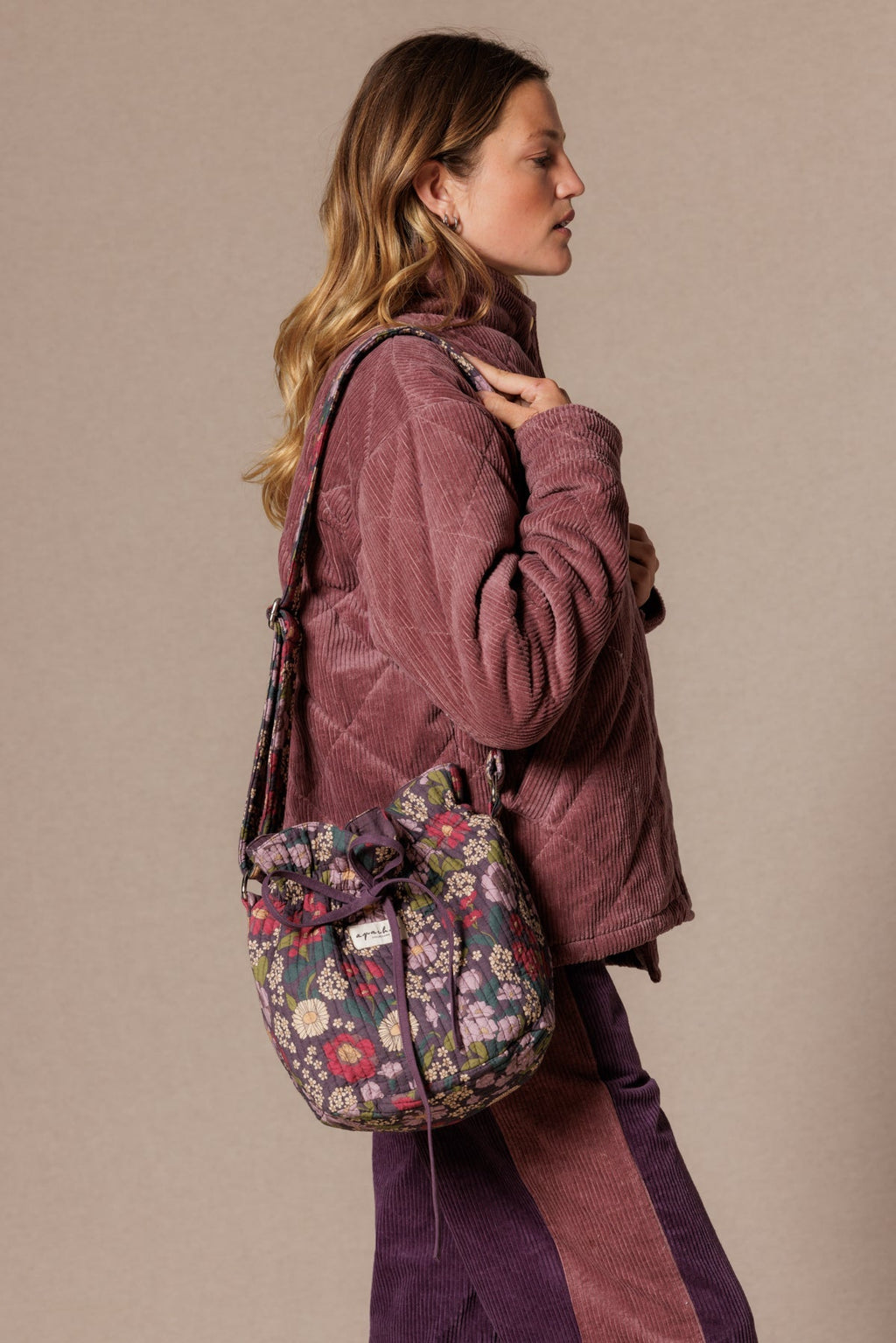 Sac seau fleuri matelassé Salila – September Taffeta – Apaches Collections – vue 4