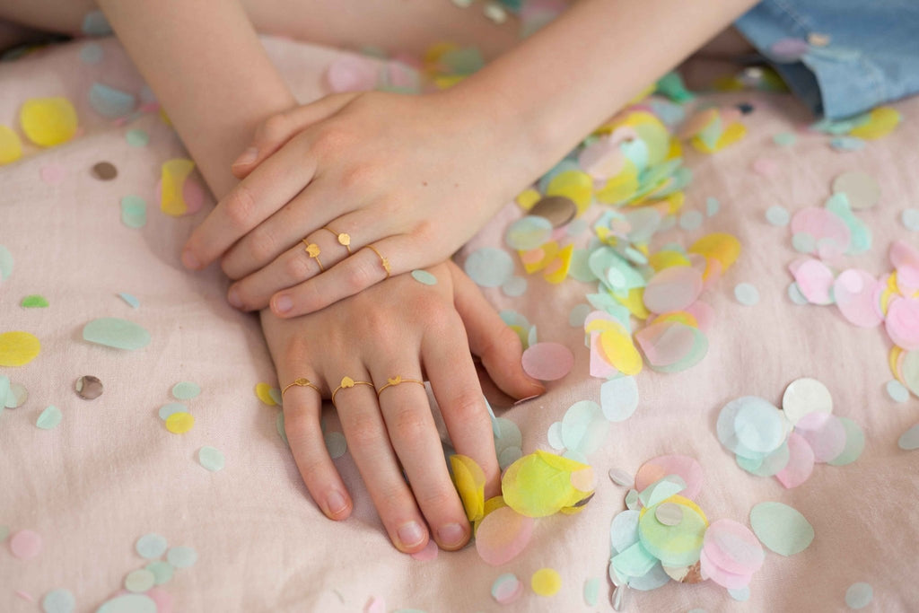 Bague enfant dorée fraise ajustable - adorabili paris