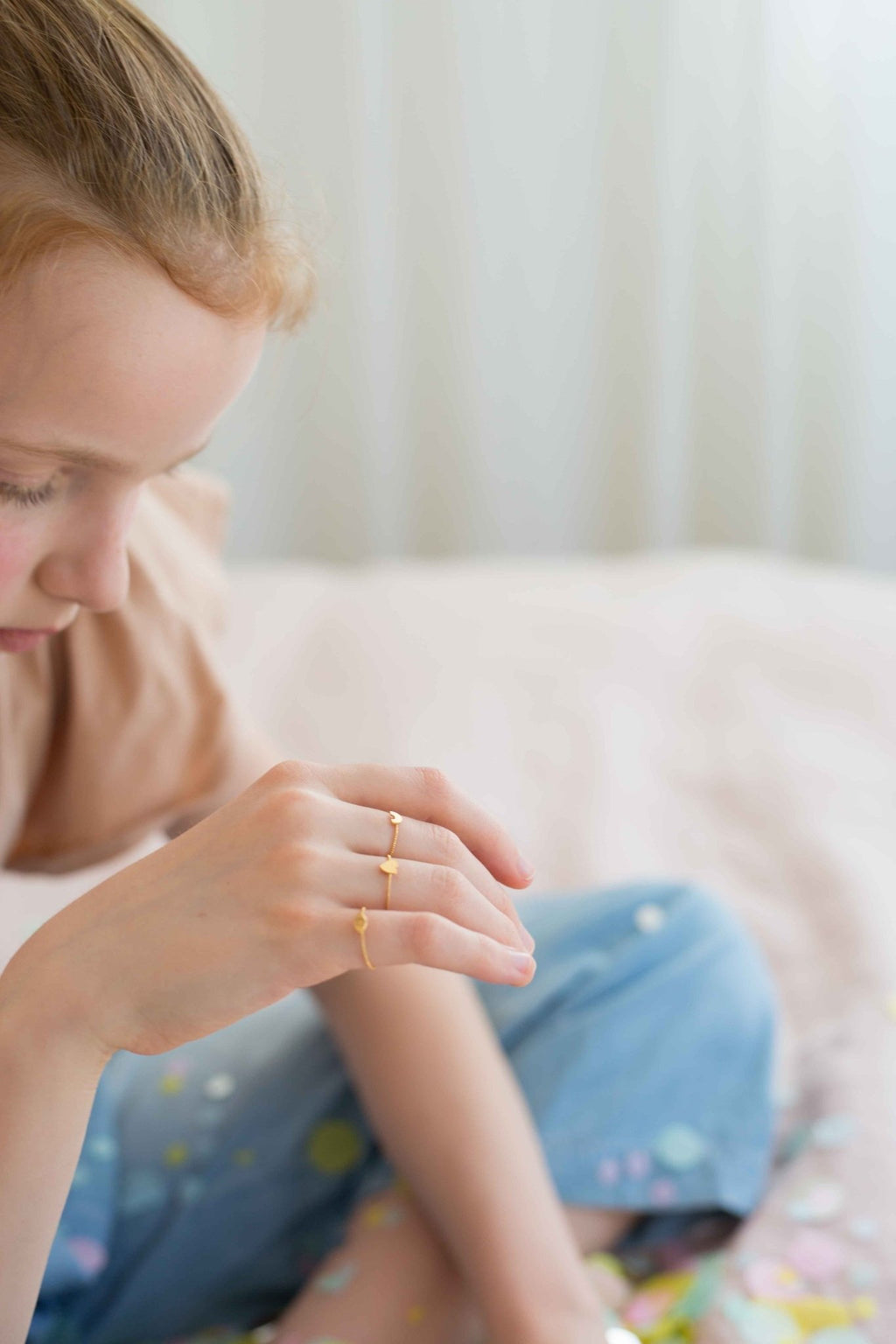 Bague enfant dorée fraise ajustable - adorabili paris