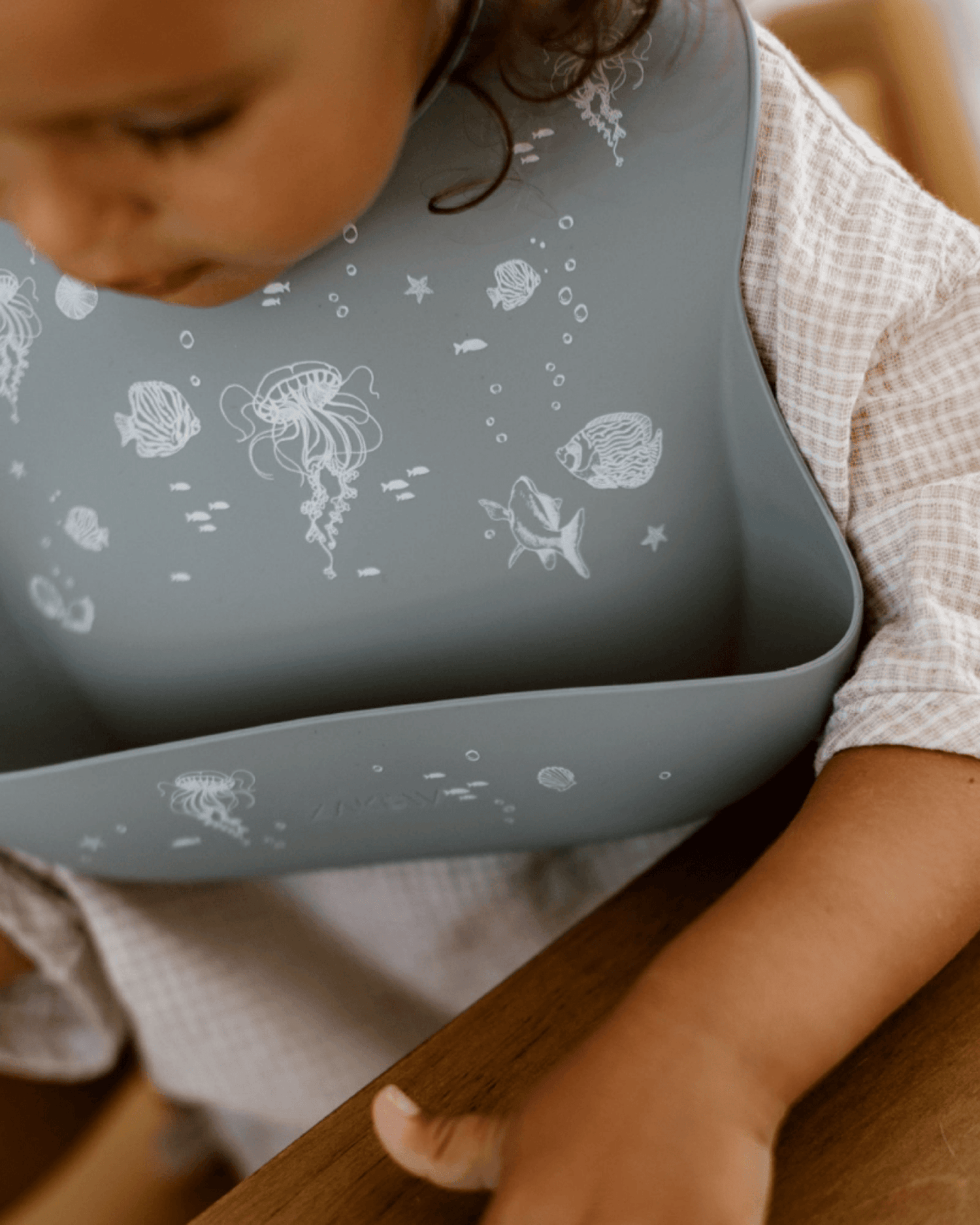 BAVOIR RÉCUPÉRATEUR EN SILICONE OCÉAN BLEU - Zakuw - Lili Margaret