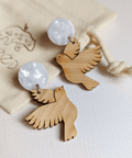 Boucles d'oreilles en bois artisanales oiseau - bewööd
