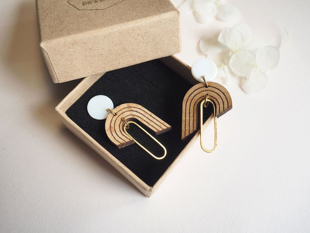 Boucles d'oreilles en bois fait main azurine - bewööd
