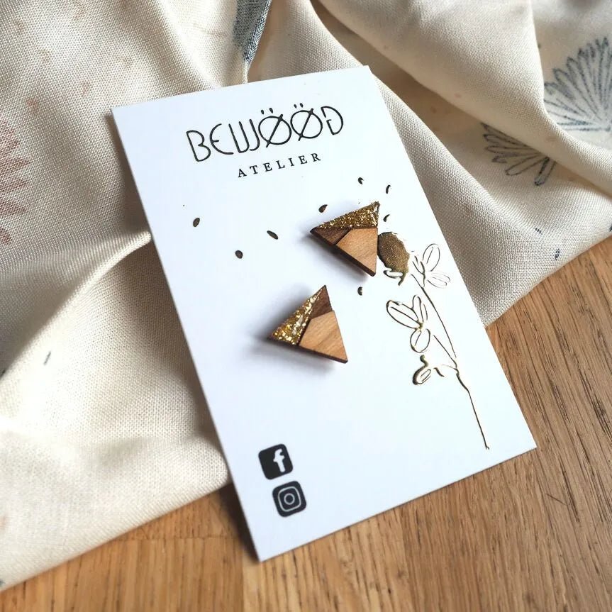 Boucles d'oreilles en bois fait main triangula