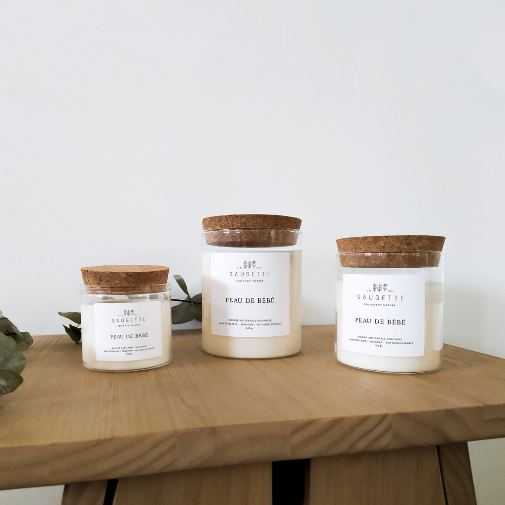 Bougie artisanale parfumée à la cire végétale - Peau de bébé