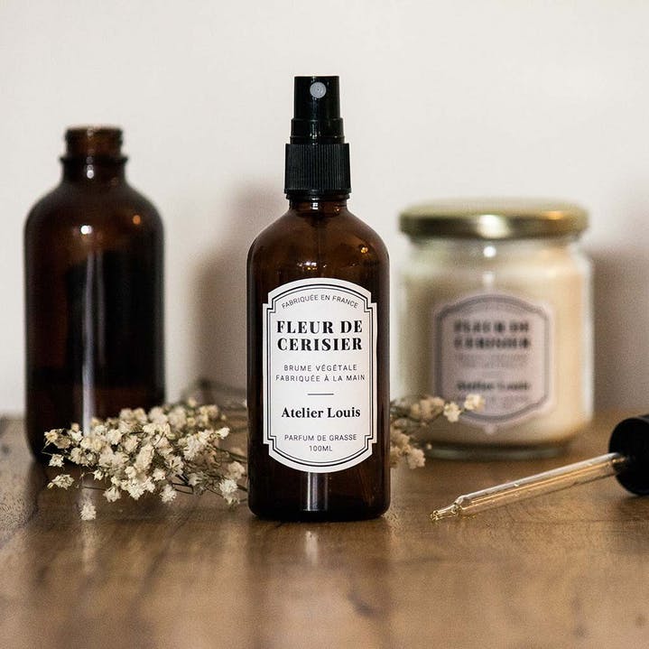 Brume végétale naturelle fleur de cerisier · atelier louis
