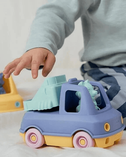 CAMION POMPIER JOUET EN PLASTIQUE RECYCLÉ - Le Jouet Simple. - Lili Margaret