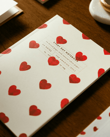 CARNET DE NOTES CŒURS ROUGES – PAPIER RECYCLÉ &amp; MOTIF GRAPHIQUE all the ways to say - Lili Margaret