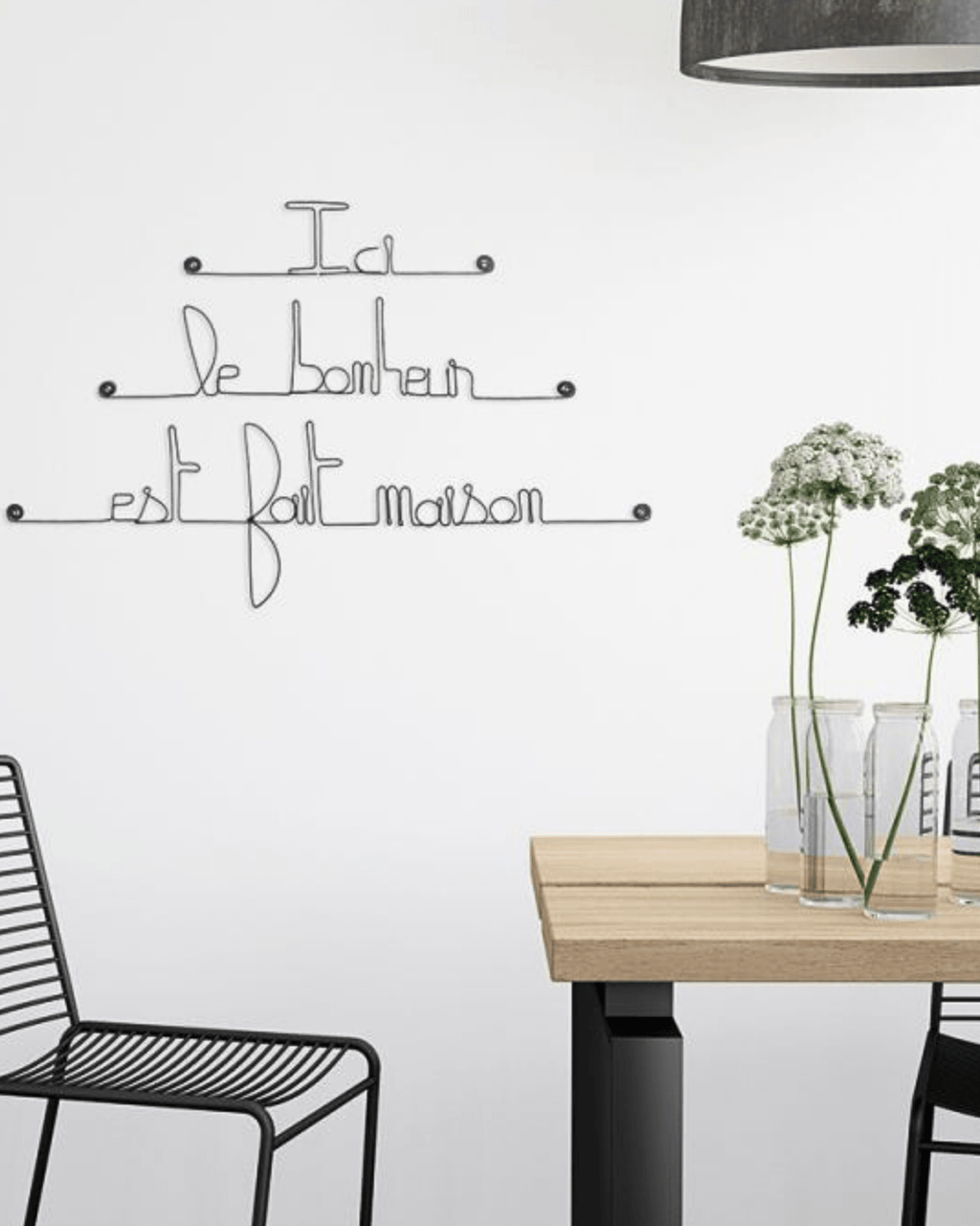 Citation murale en fil de fer "ici le bonheur est fait maison" - bijoux de mur