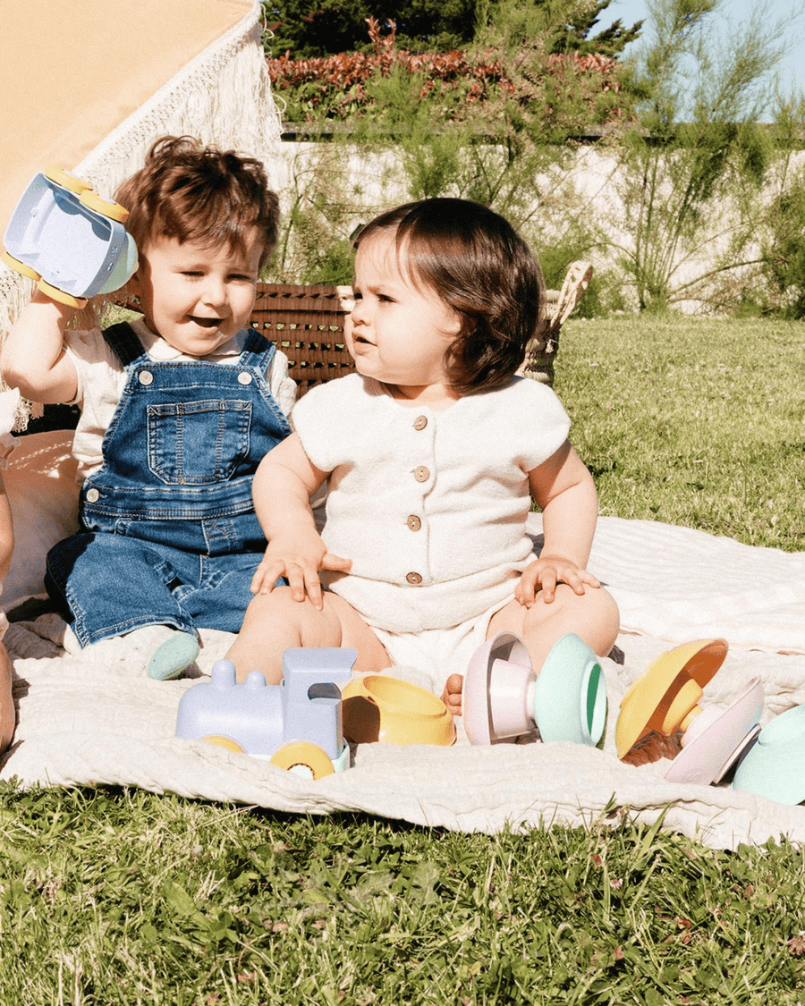 Coffret jouets d'eveil en plastique recyclé