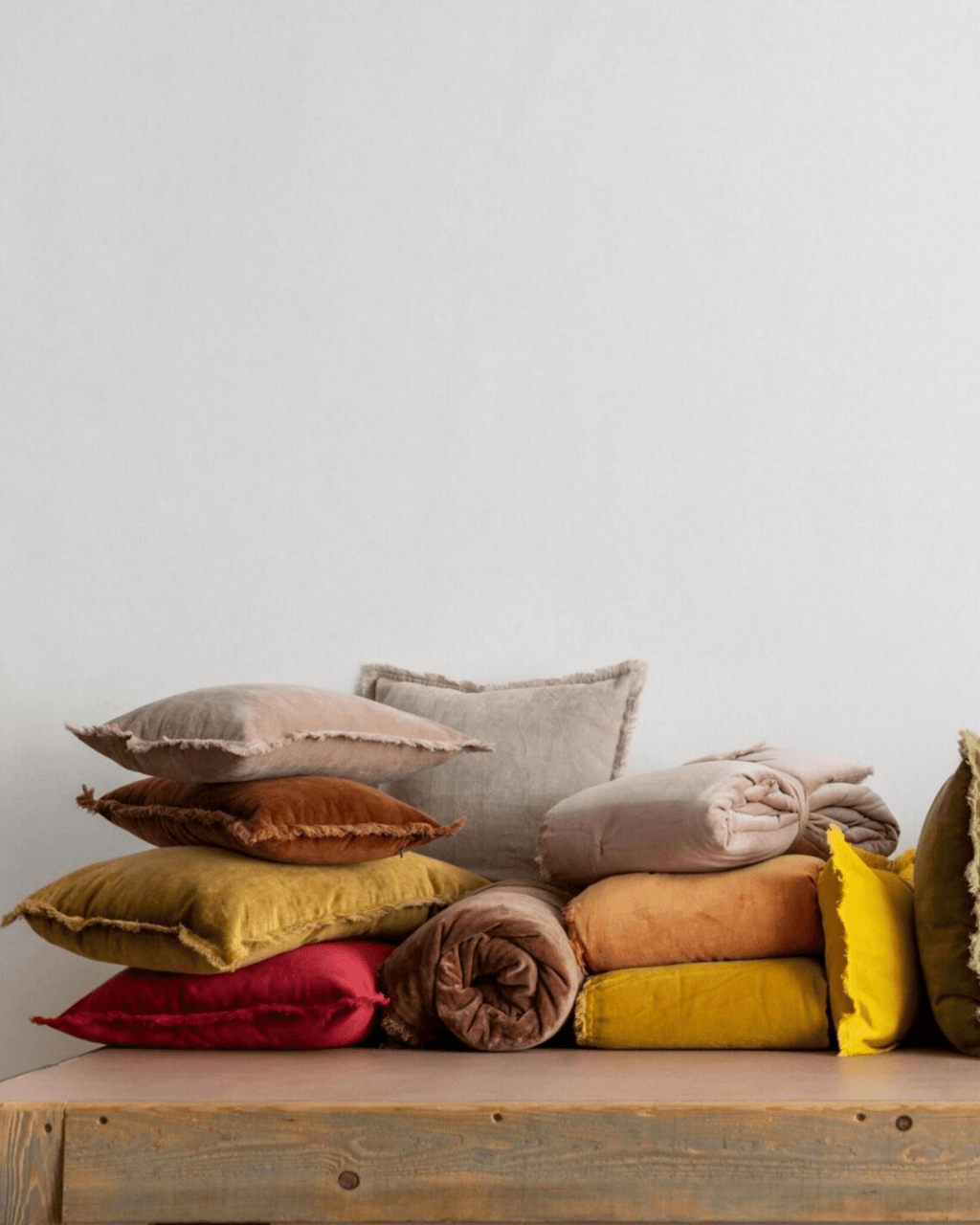 Coussin en velours bronze