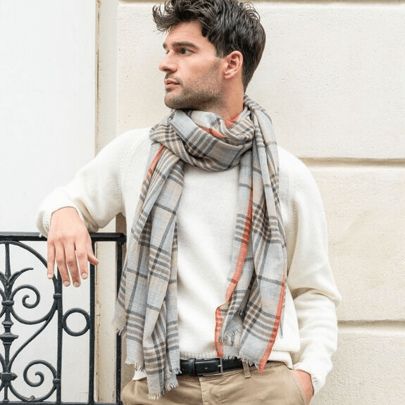 Écharpe homme beige à carreaux en laine seljavallalaug - av08 paris