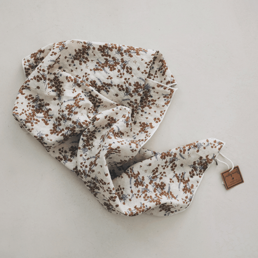 Foulard enfant imprimé fleuri – gentil coquelicot