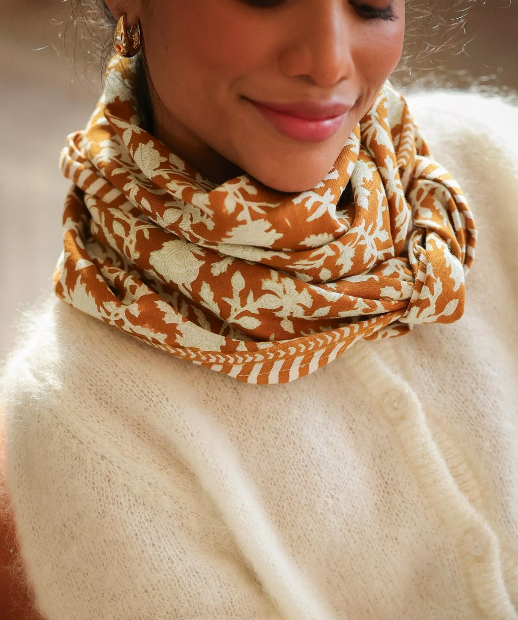 Foulard grand format Kate Caramel