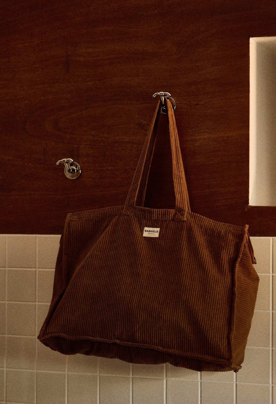 Sac week-end femme en velours camel - Gabrielle Paris - vue 2