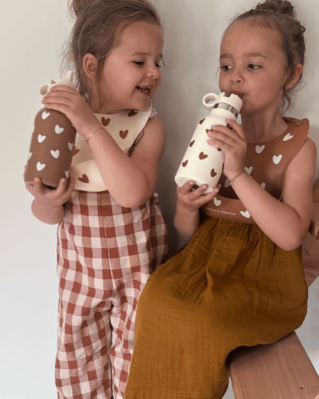Gourde isotherme enfant en acier inoxydable – couleur crème | atelier wagram