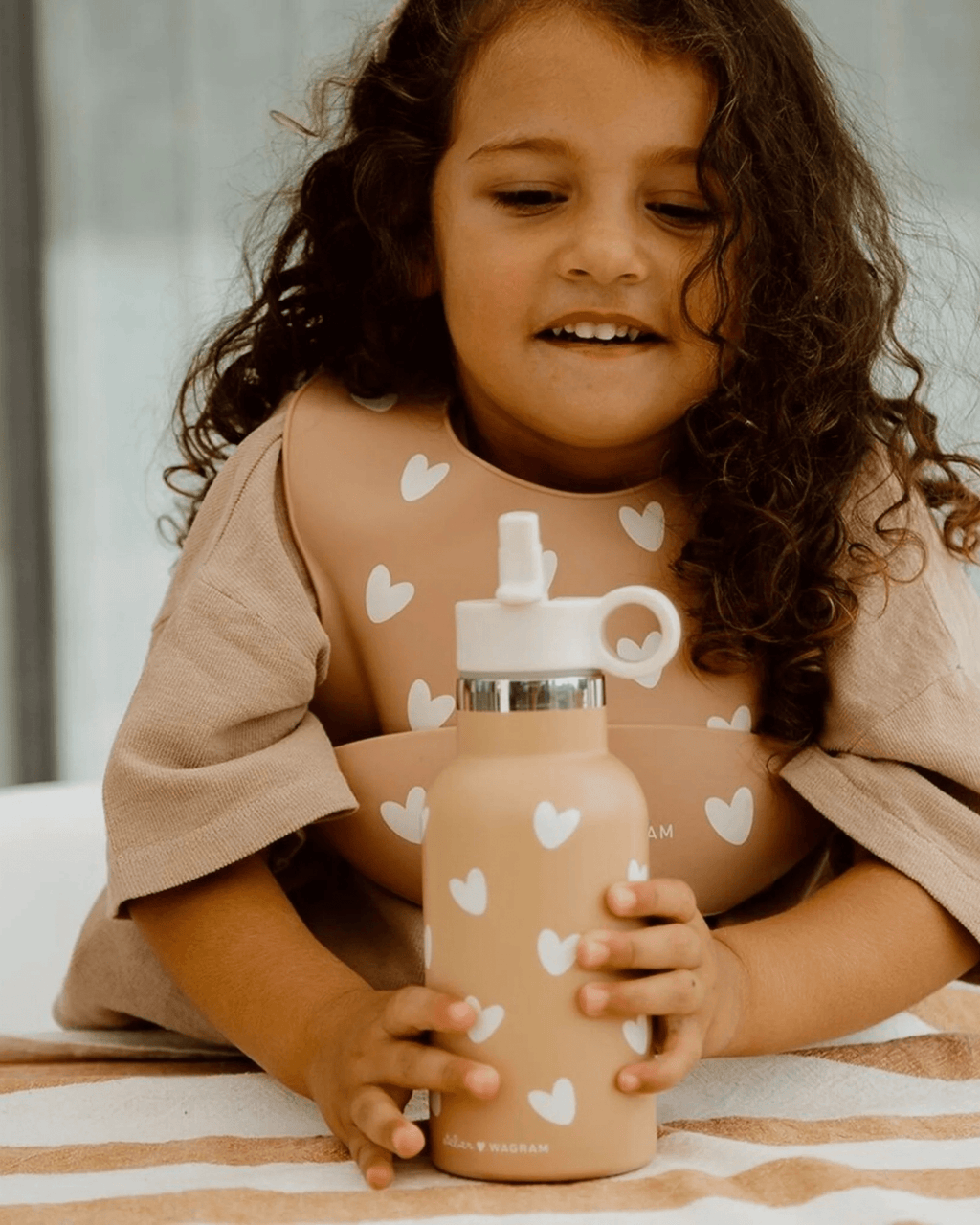 Gourde isotherme enfant en acier inoxydable – couleur nougat | atelier wagram