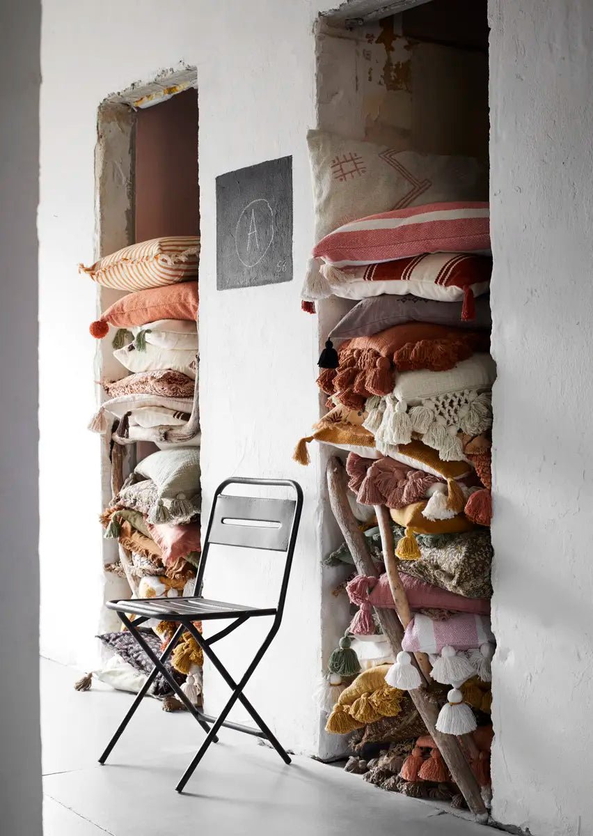 Housse de coussin rayée avec franges en coton - Madam Stoltz