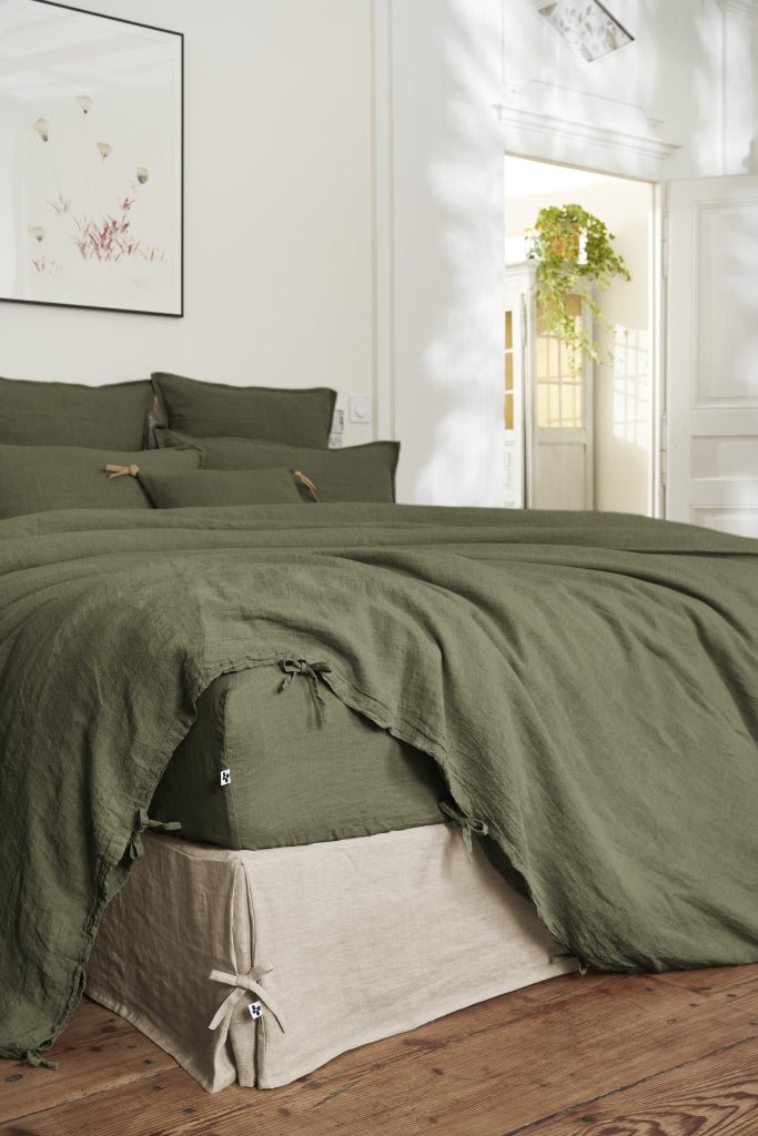 Drap-housse en lin lavé Soline Thym - L’Effet Papillon - ambiance de la collection