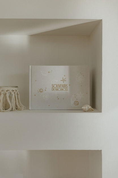 LIVRE &quot;SOUVENIRS DE VACANCES &quot; - Zakuw - Lili Margaret