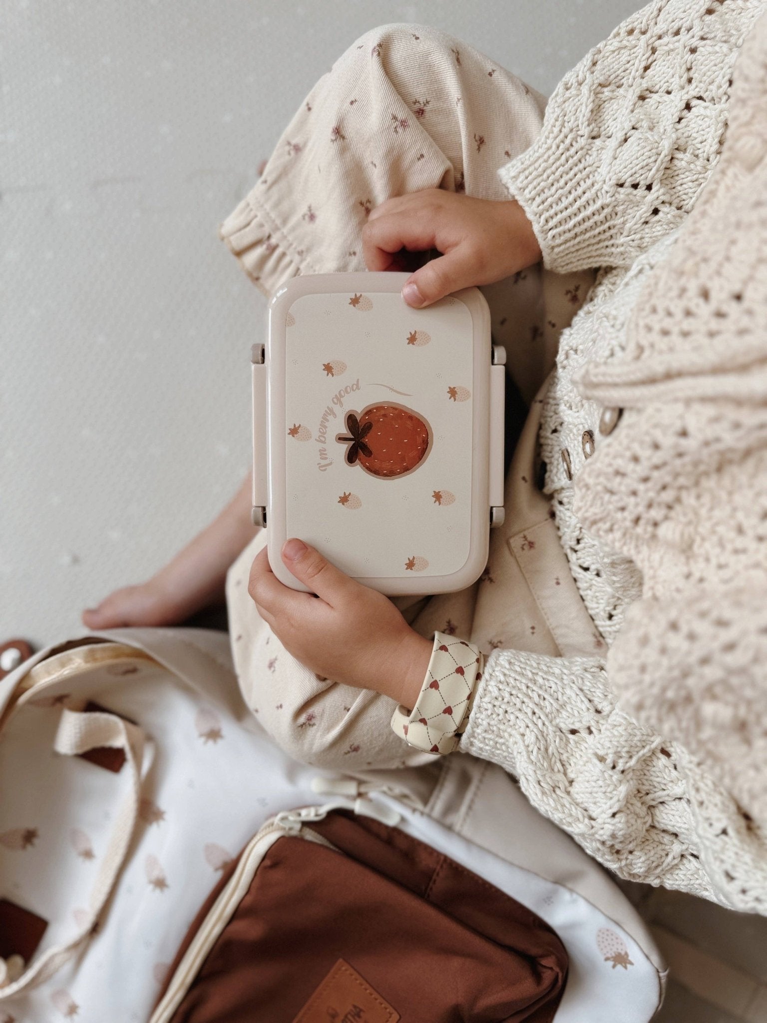 Lunch box fille fraises