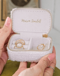 Mini boîte à bijoux de voyage en moumoute blanche - Marie par Maison Scarlett
