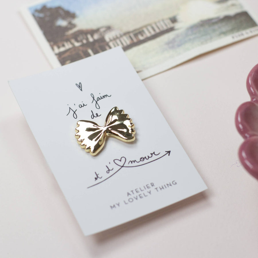 Pin's en laiton Farfalle