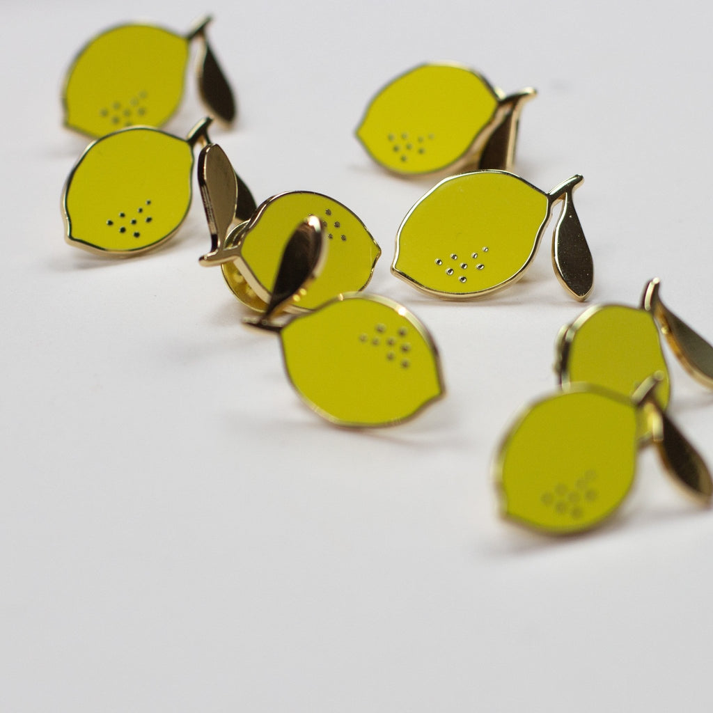Pin’s citron émaillé Un Zeste d’Amour avec sa carte - My Lovely Thing - vue 4