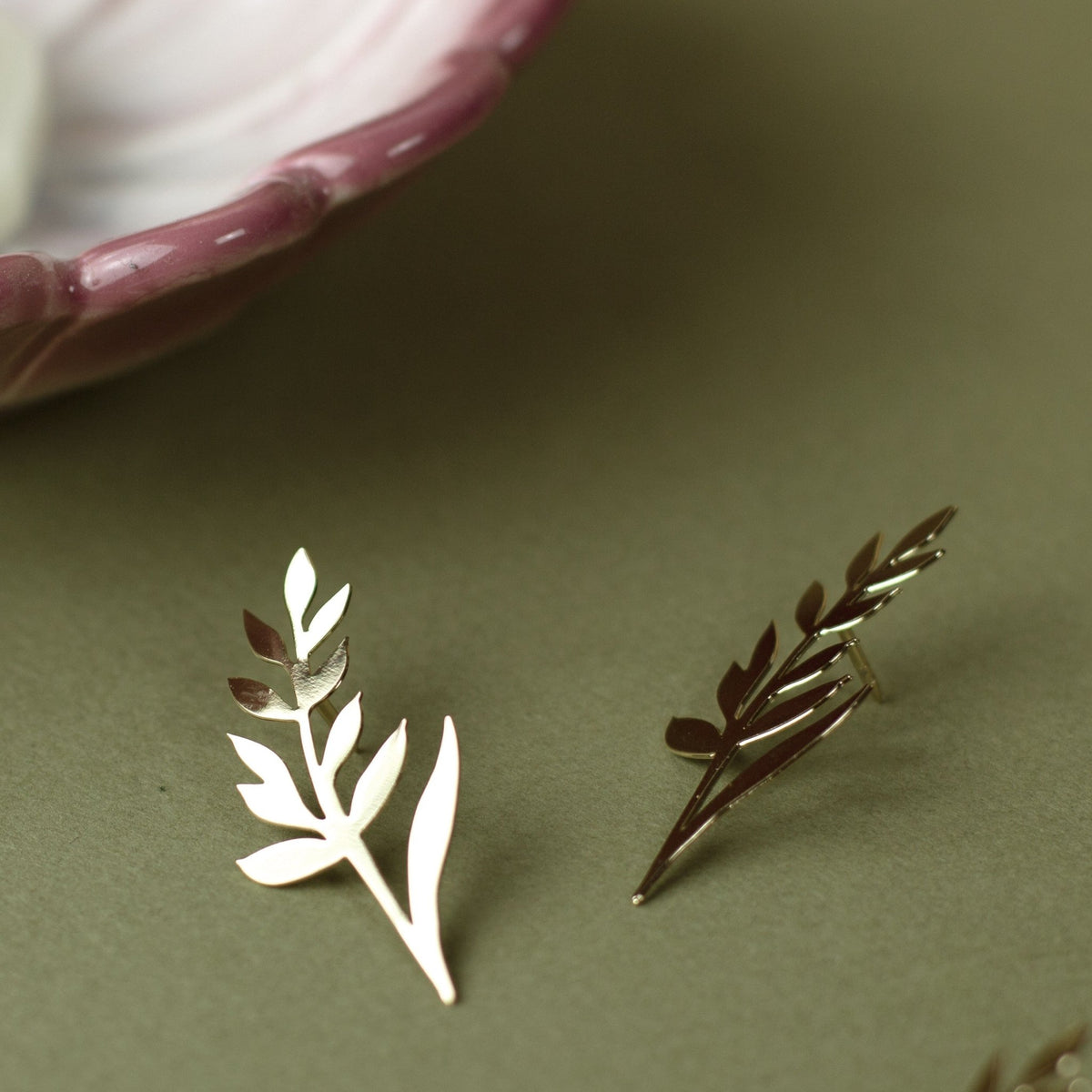 Pin’s en laiton Épi de Blé doré avec carte illustrée - My Lovely Thing - vue 3