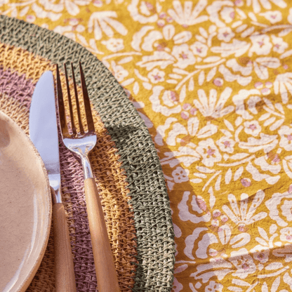 Nappe bohème imprimée fleurs indiennes Iris Olive - bonheur du jour - Lili Margaret