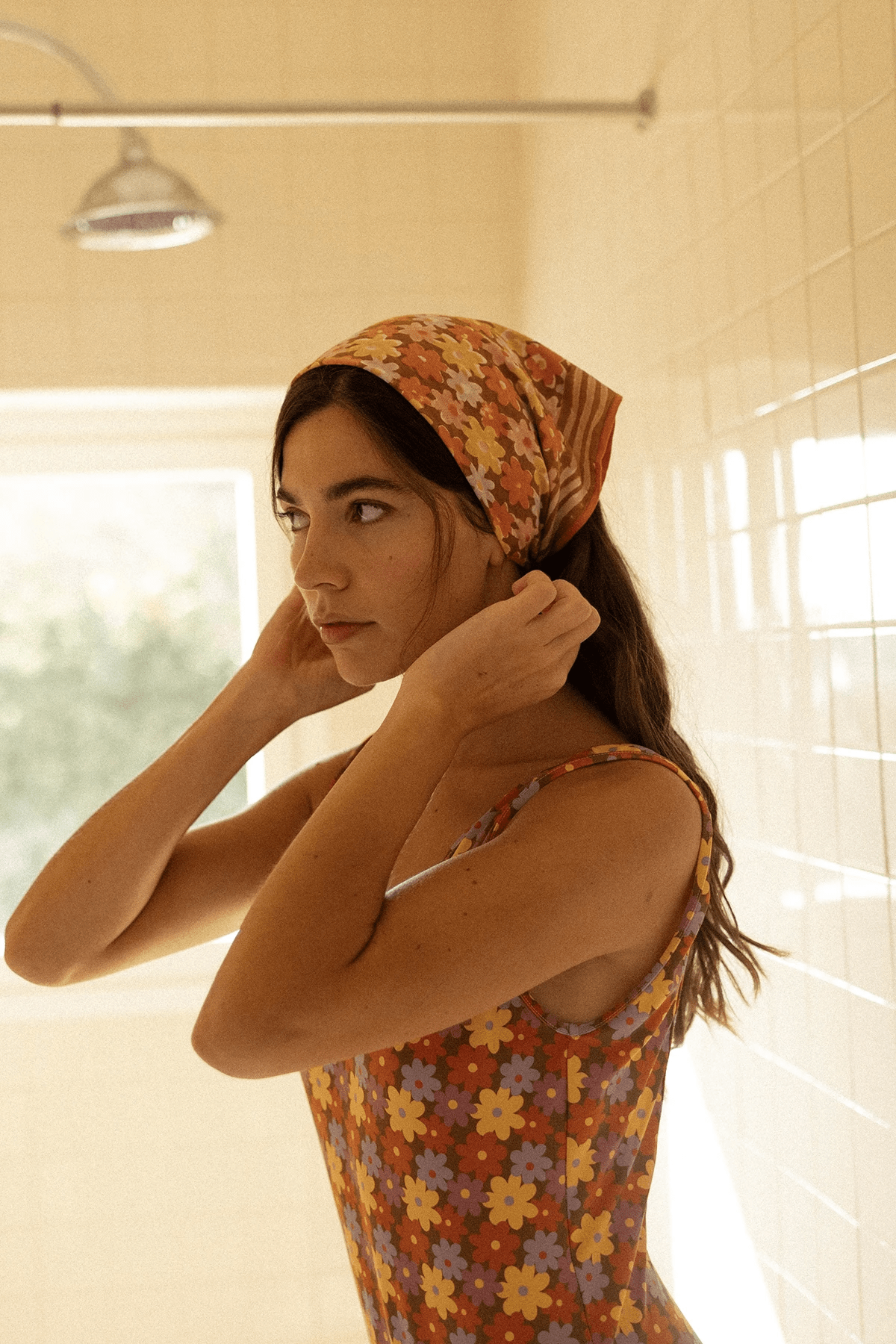 Petit foulard carré 50x50 en coton Manika Pâquerette tapenade