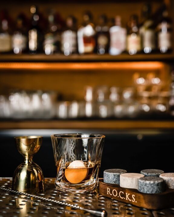 Pierres à whisky - rocks whiskey chilling stones