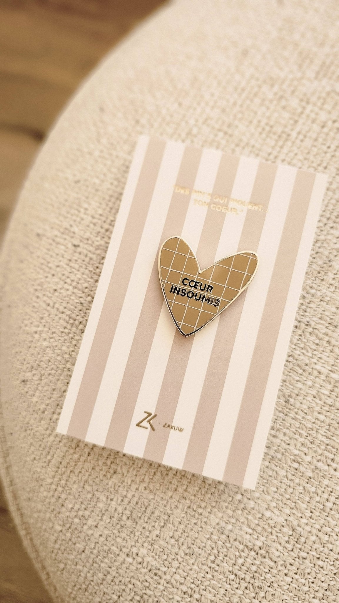 Pin's cœur insoumis